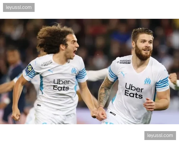 法甲中游球队普遍采用五后卫防守体系，数据揭示四月战术选择